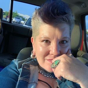 Meet your Posher, Tuesday